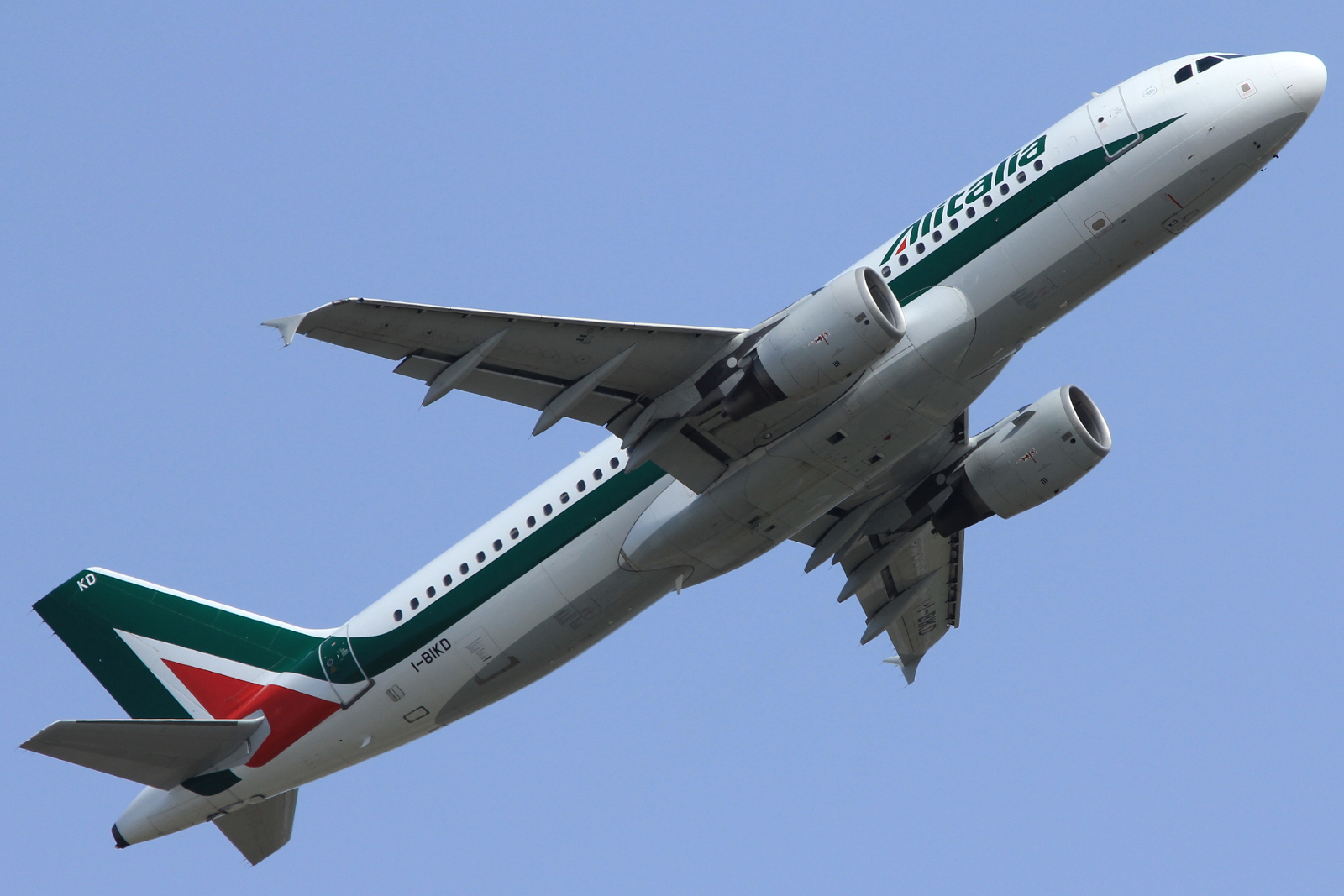 I-BIKD (1457) 2001 Airbus A320-214