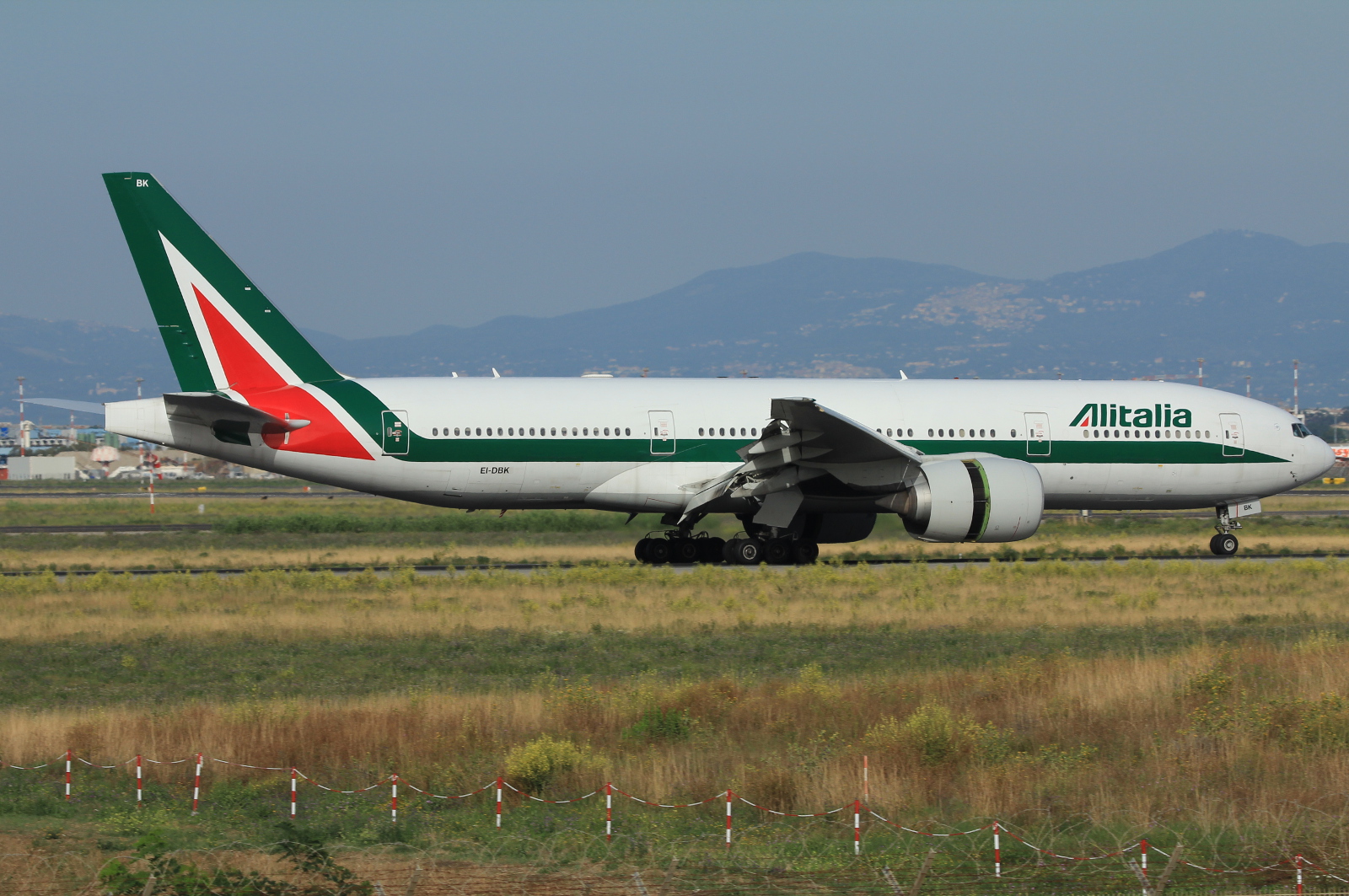 EI-DBK · Boeing 777-243/ER · (FCO / LIRF)