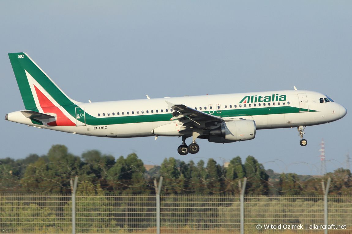 EI-DSC (2995) 2006 Airbus A320-216