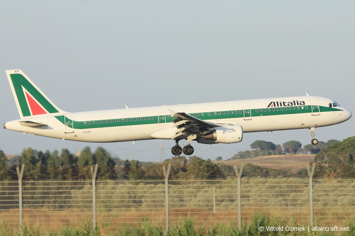 I-BIXP (583) 1996 Airbus A321-112