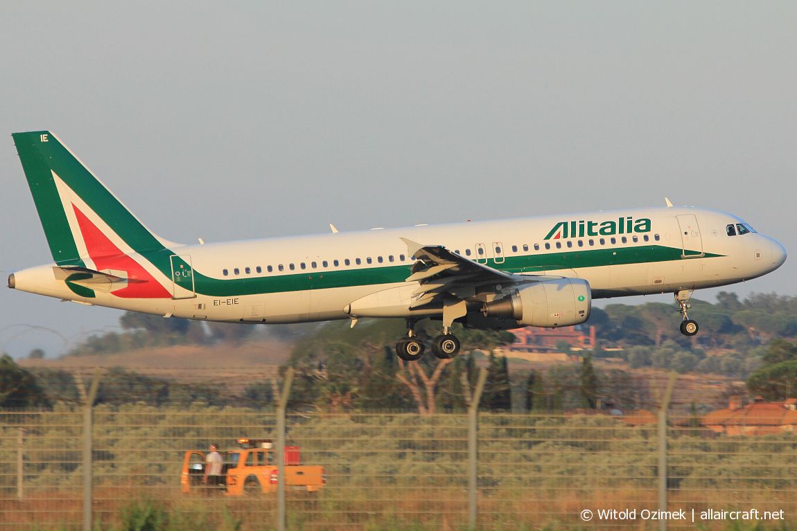EI-EIE · Airbus A320-216 · (FCO / LIRF)