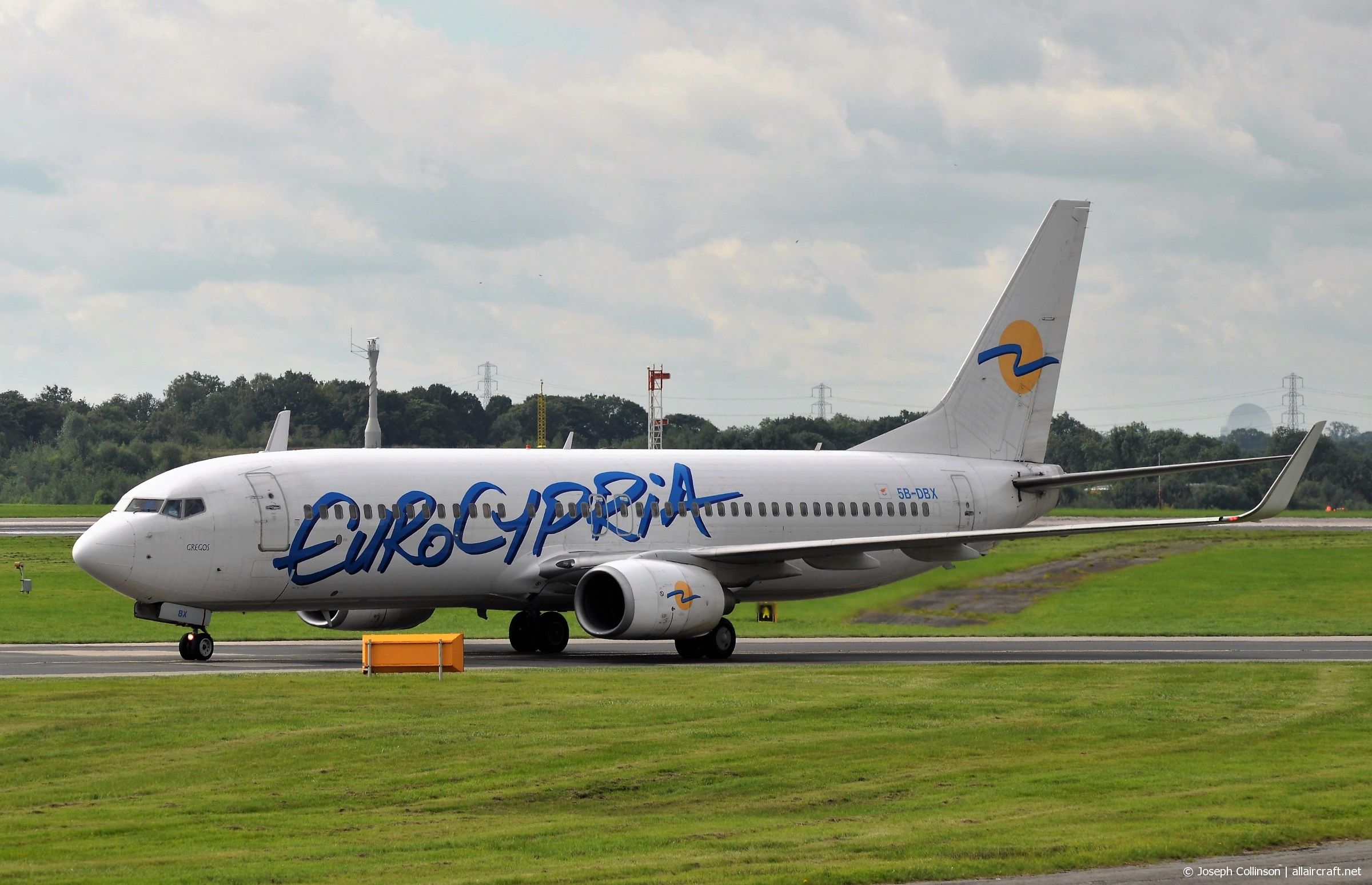 5B-DBX (33699) Boeing 737-8Q8(WL)