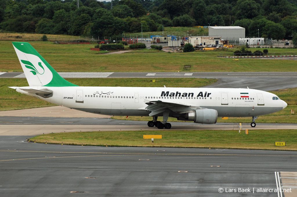 EP-MNR (411) 1987 Airbus A300B4-603