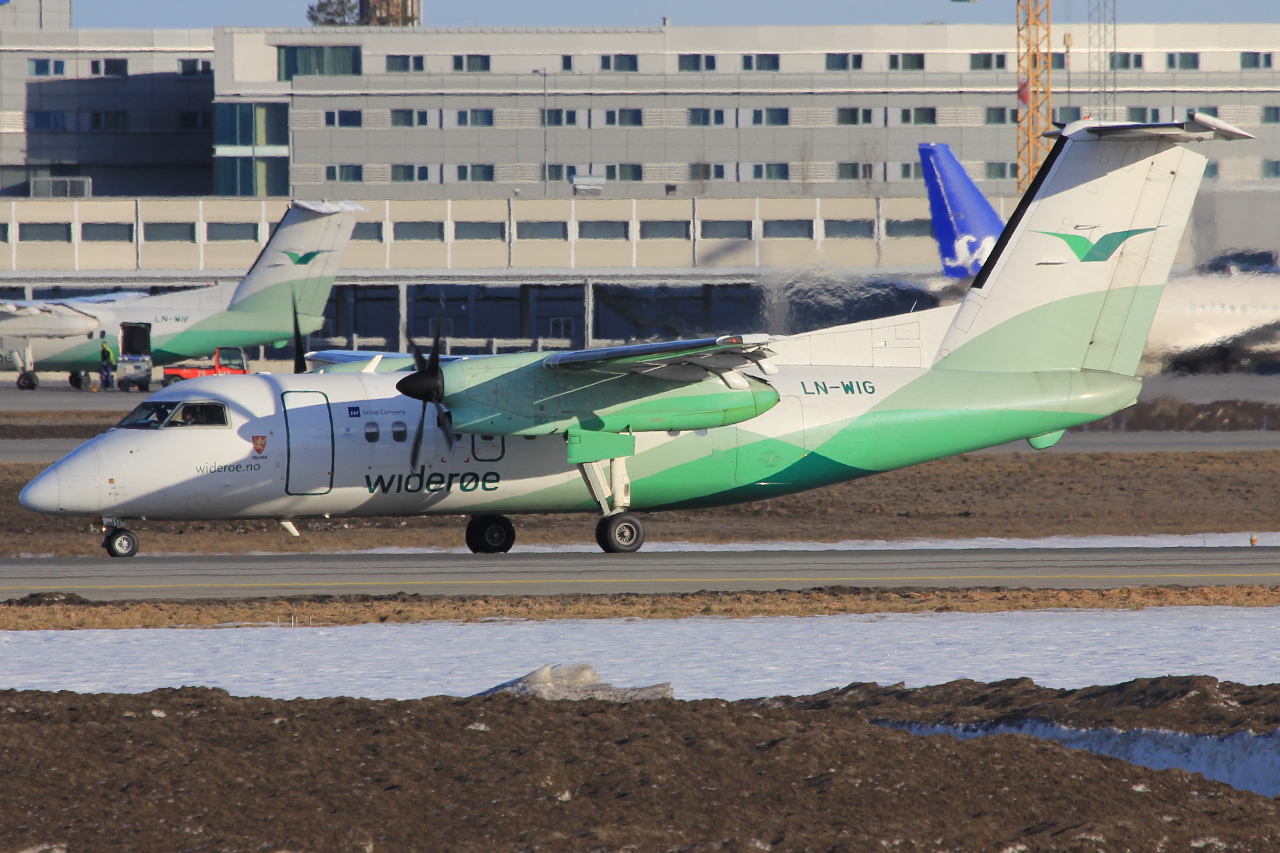 LN-WIG · De Havilland Canada DHC-8-103 Dash 8 · (OSL / ENGM)