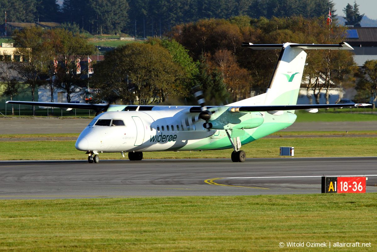 LN-WFT (532) 1999 Bombardier Dash 8-Q311