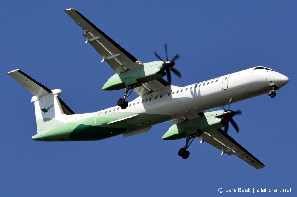 LN-WDI · Bombardier Dash 8-Q402 · (CPH / EKCH)