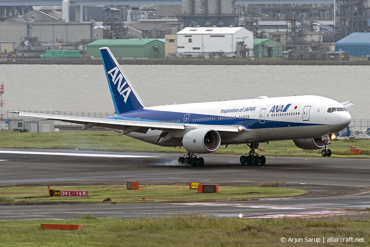 JA742A (cn 40901) Boeing 777-281ER