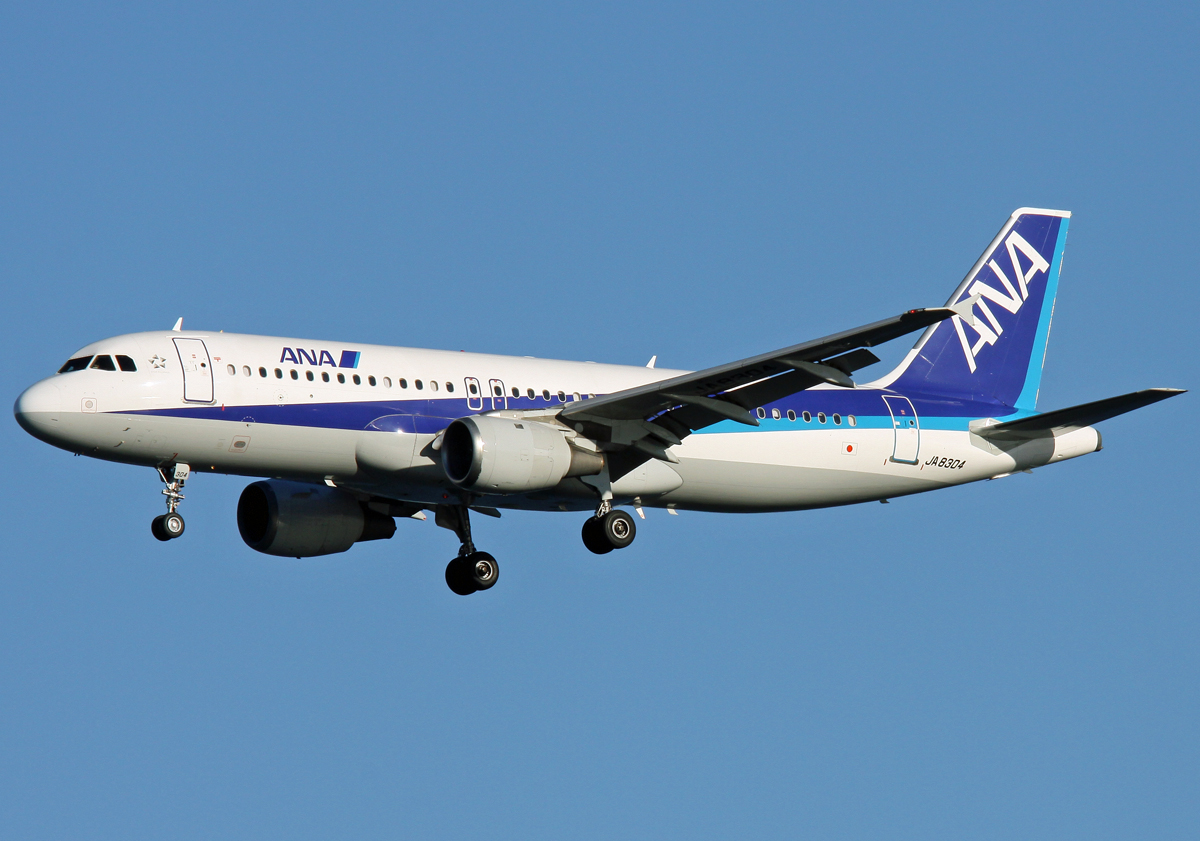 JA8304, (cn 531), Airbus A320-211