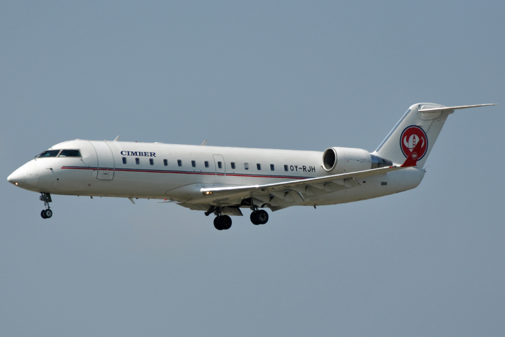 OY-RJH (7090) Bombardier CRJ200LR