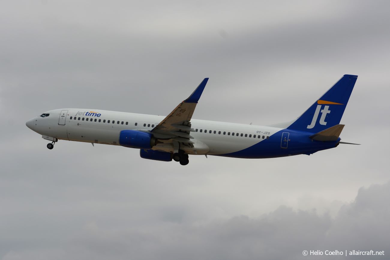 OY-JZO · Boeing 737-8U3(WL) · (FAO / LPFR)