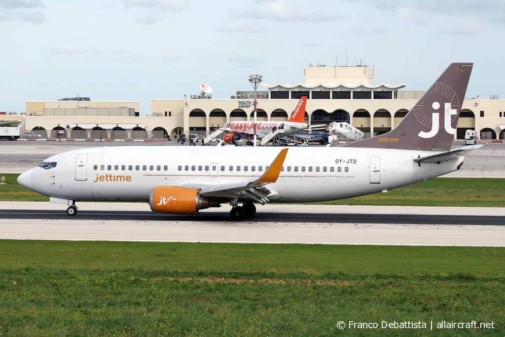 OY-JTD · Boeing 737-3Y0(WL) · (MLA / LMML)
