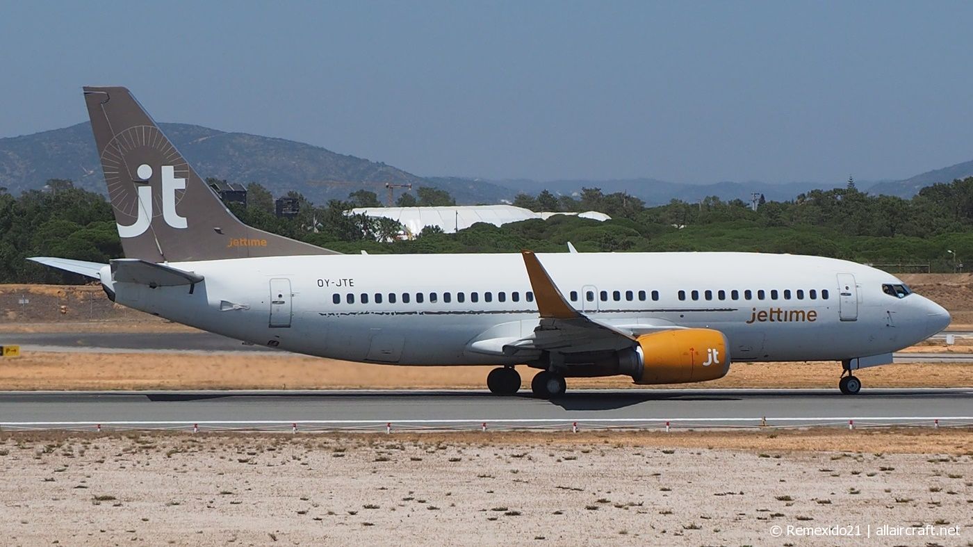 OY-JTE · Boeing 737-3L9(WL) · (FAO / LPFR)