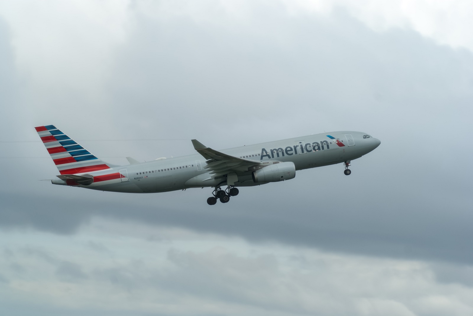 N289AY · Airbus A330-243 · (MAN / EGCC)