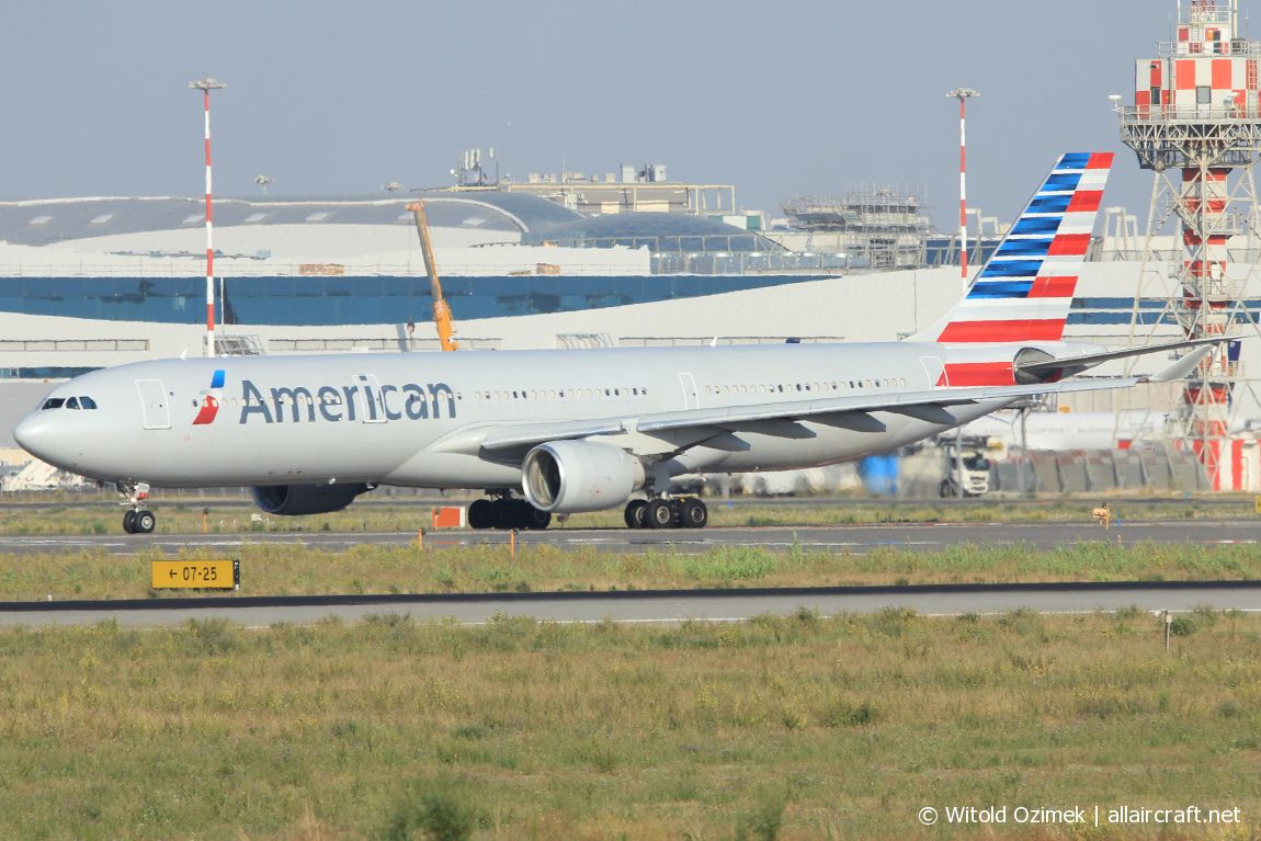 N273AY · Airbus A330-323 · (FCO / LIRF)