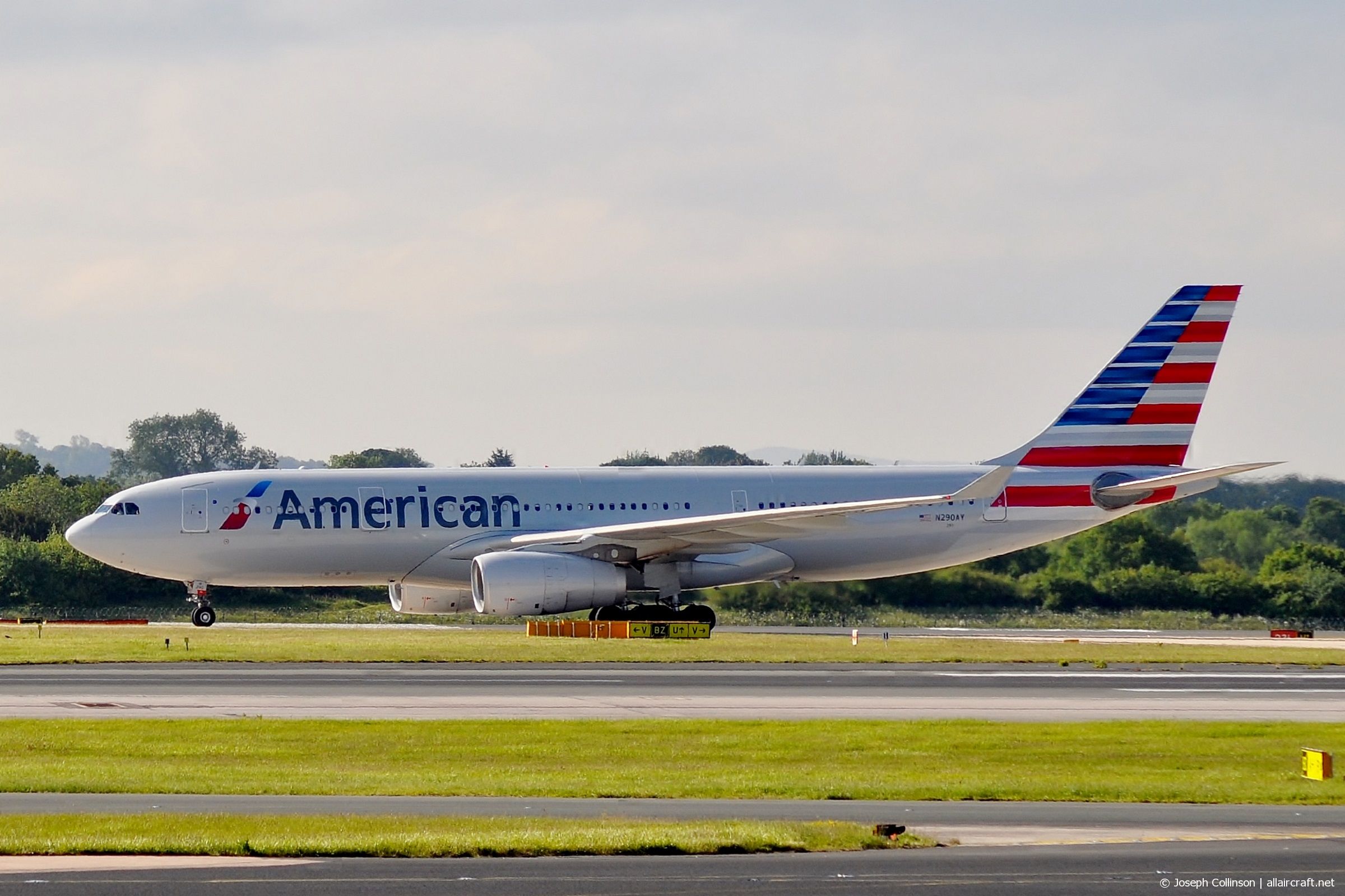 N290AY · Airbus A330-243 · (MAN / EGCC)