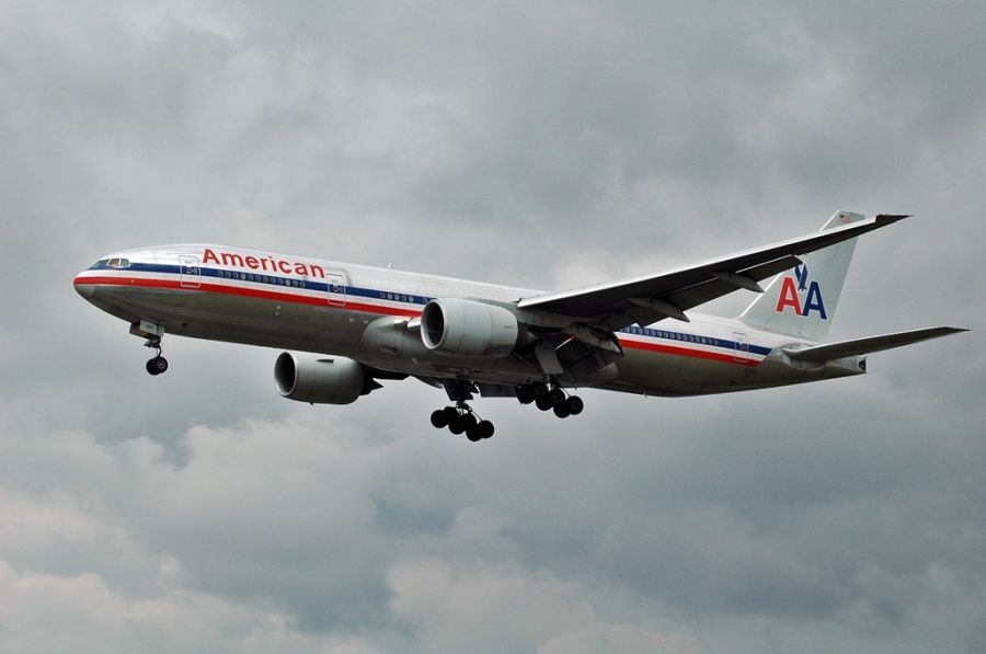 N761AJ · Boeing 777-223/ER · (LHR / EGLL)