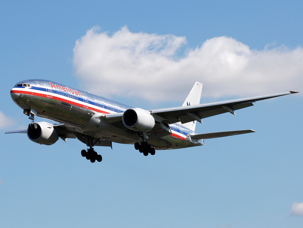 N777AN (cn 29585) Boeing 777-223ER