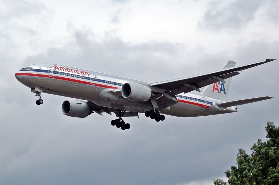 N788AN (30011) 2000 Boeing 777-223(ER)