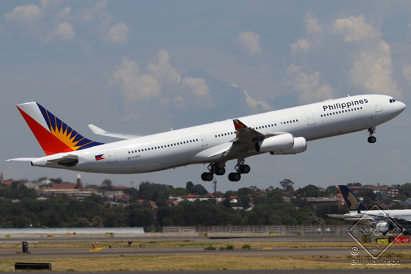 RP-C3438 · Airbus A340-313 · (SYD / YSSY)