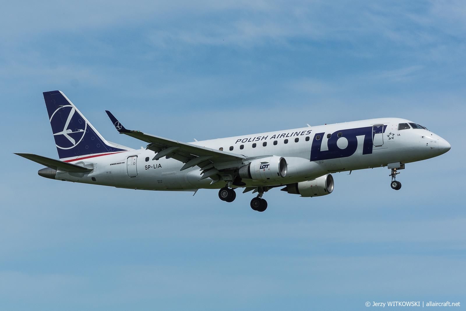 SP-LIA (17000125) Embraer 170-200STD
