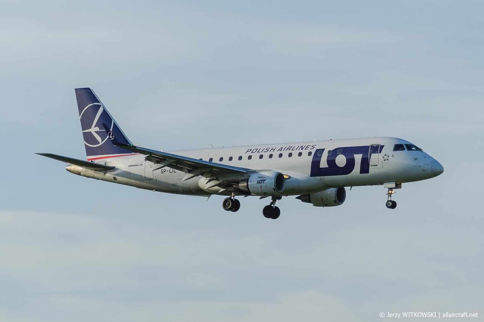 SP-LIL (17000306) Embraer 170-200LR