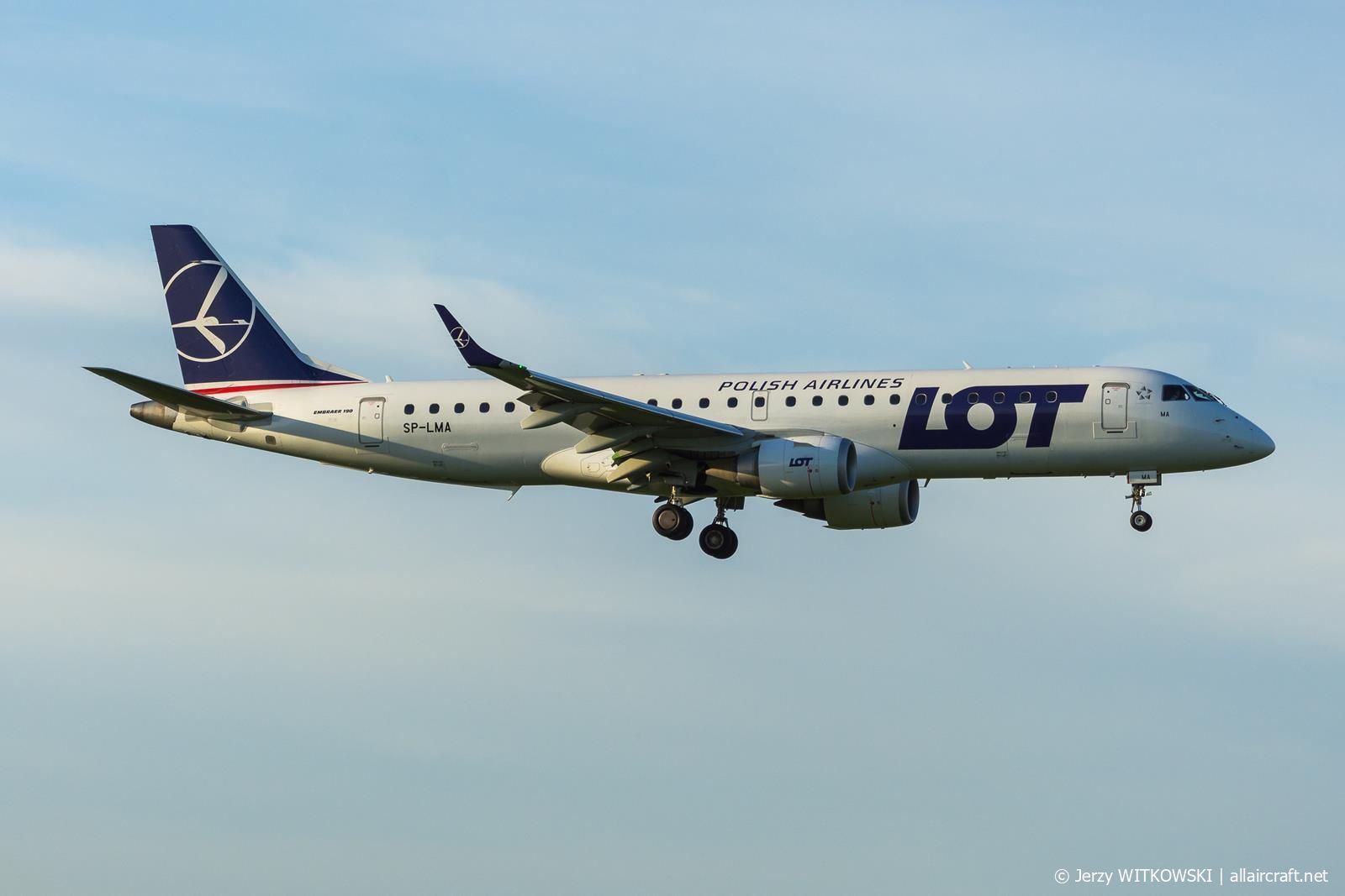 SP-LMA (19000761) Embraer 190-100STD