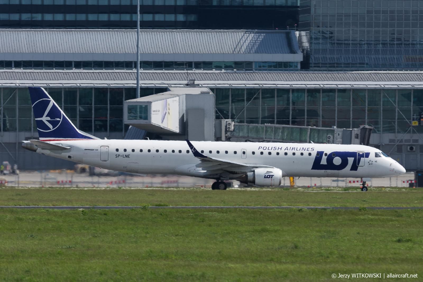 SP-LNE · Embraer 190-200LR · (WAW / EPWA)