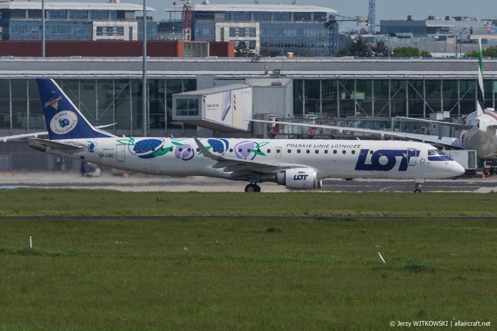 SP-LNC (19000462) Embraer 190-200LR