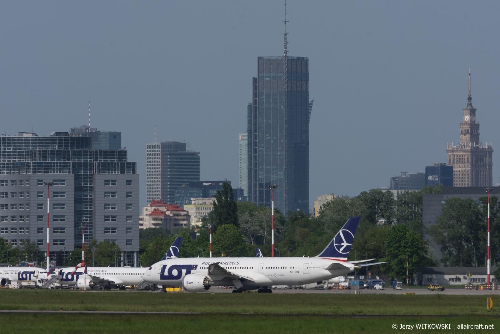 SP-LRF (35942) 2014 Boeing 787-8 Dreamliner