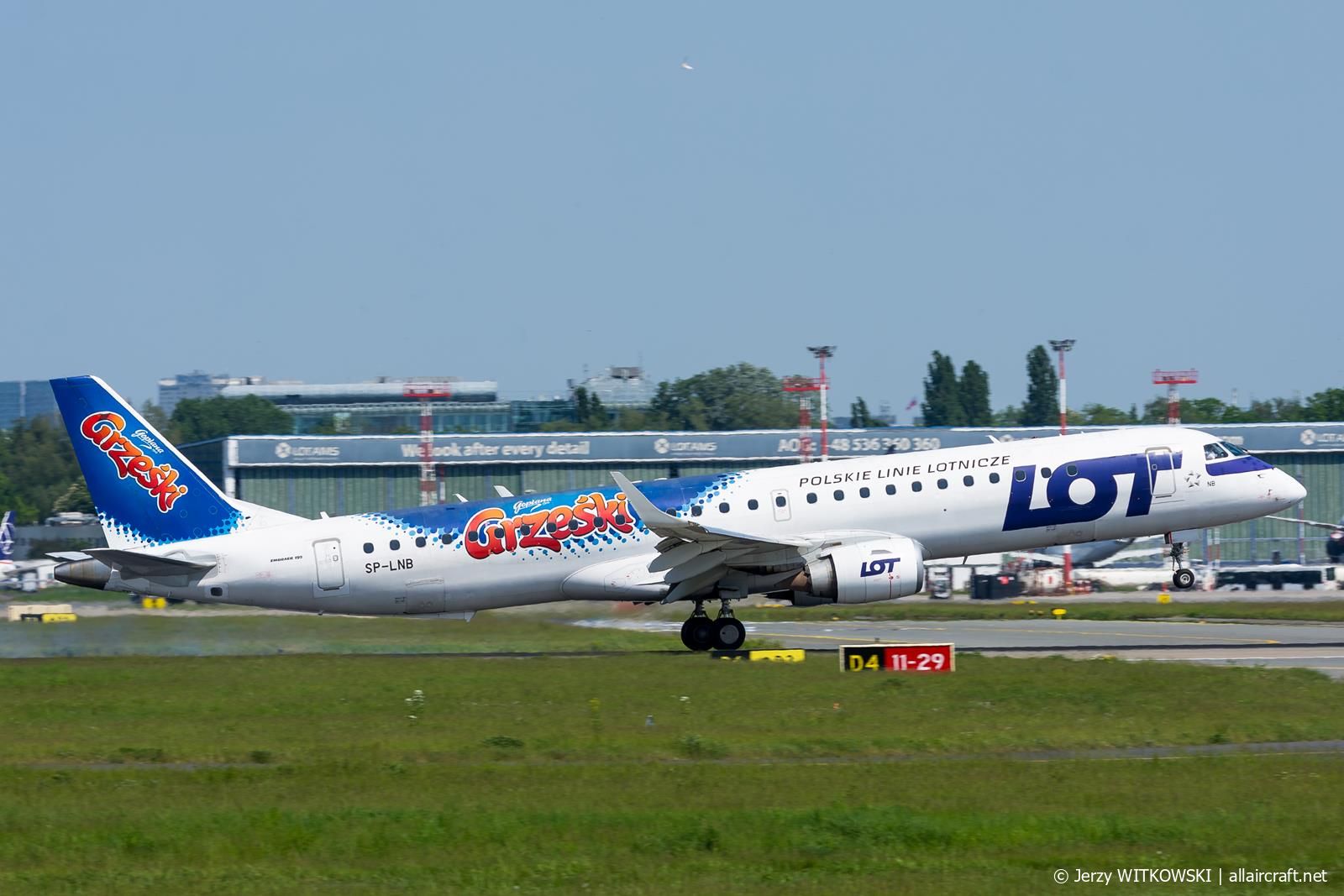 SP-LNB (19000444) Embraer 190-200LR