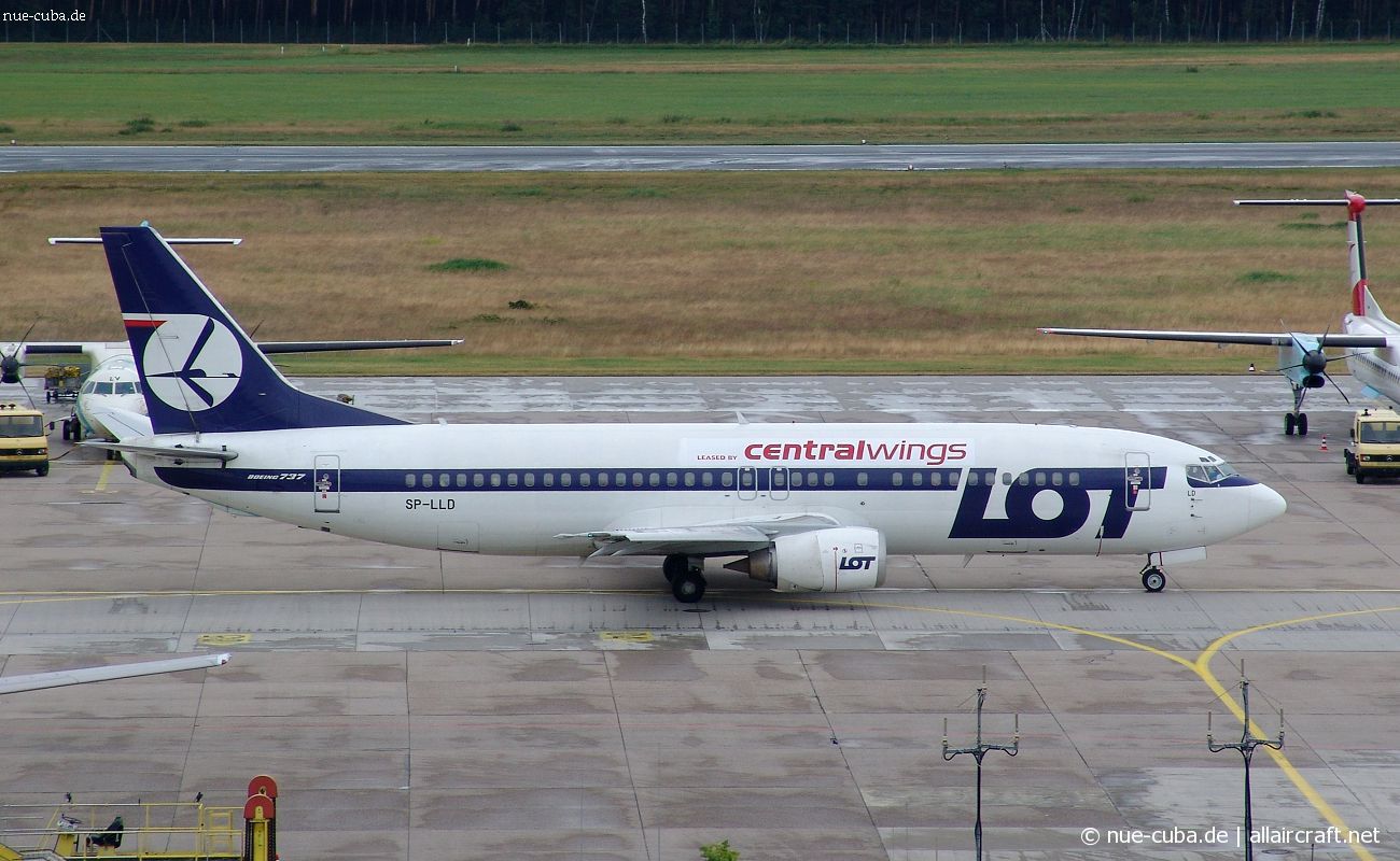 SP-LLD (27256) 1994 Boeing 737-45D