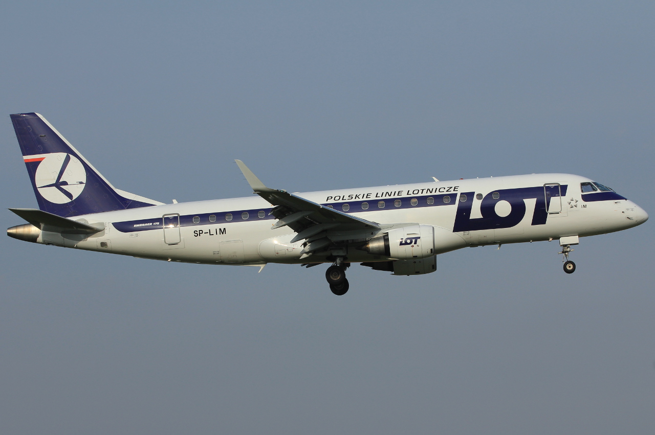 SP-LIM · Embraer 170-200LR · (WAW / EPWA)