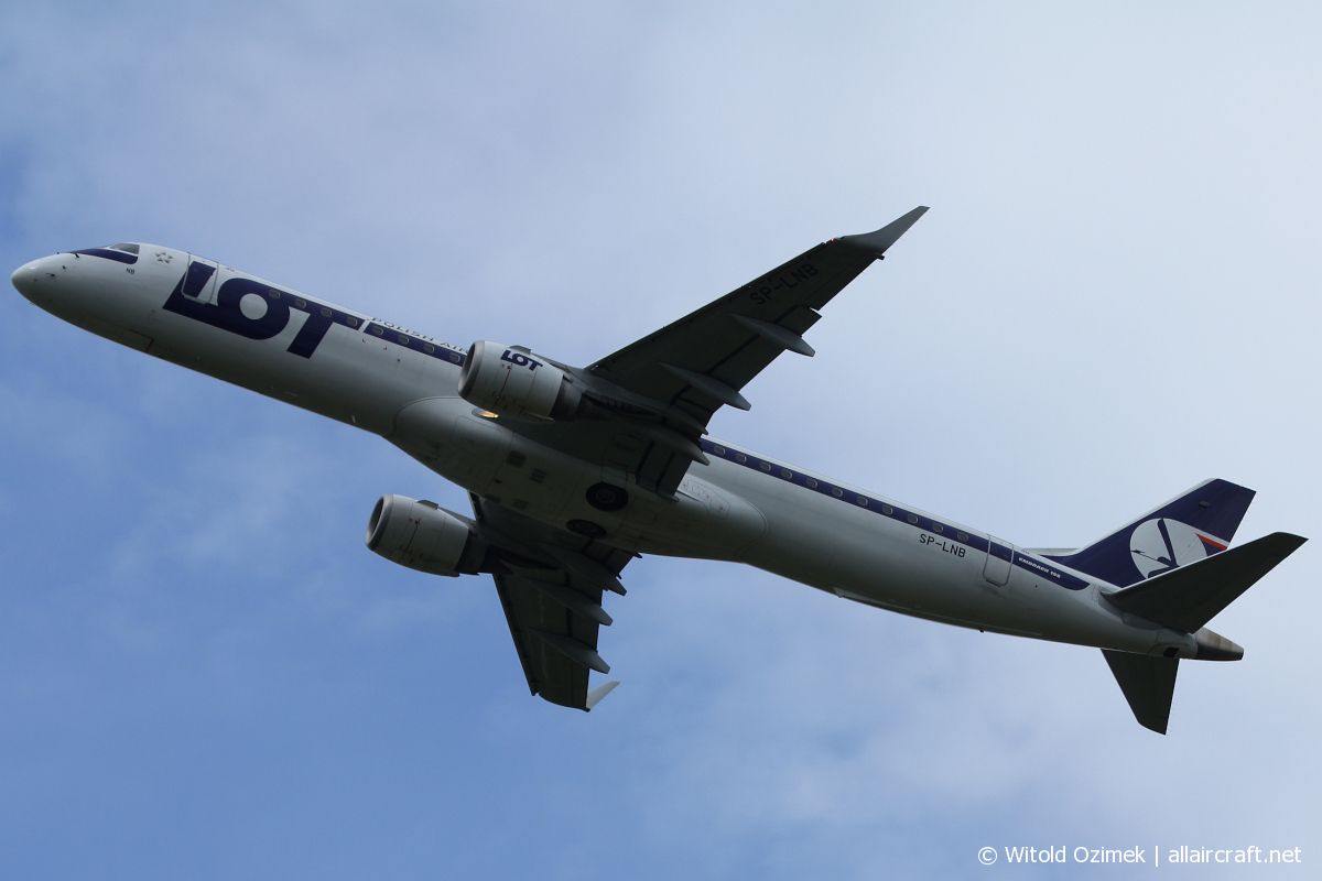 SP-LNB · Embraer 190-200LR · (KRK / EPKK)