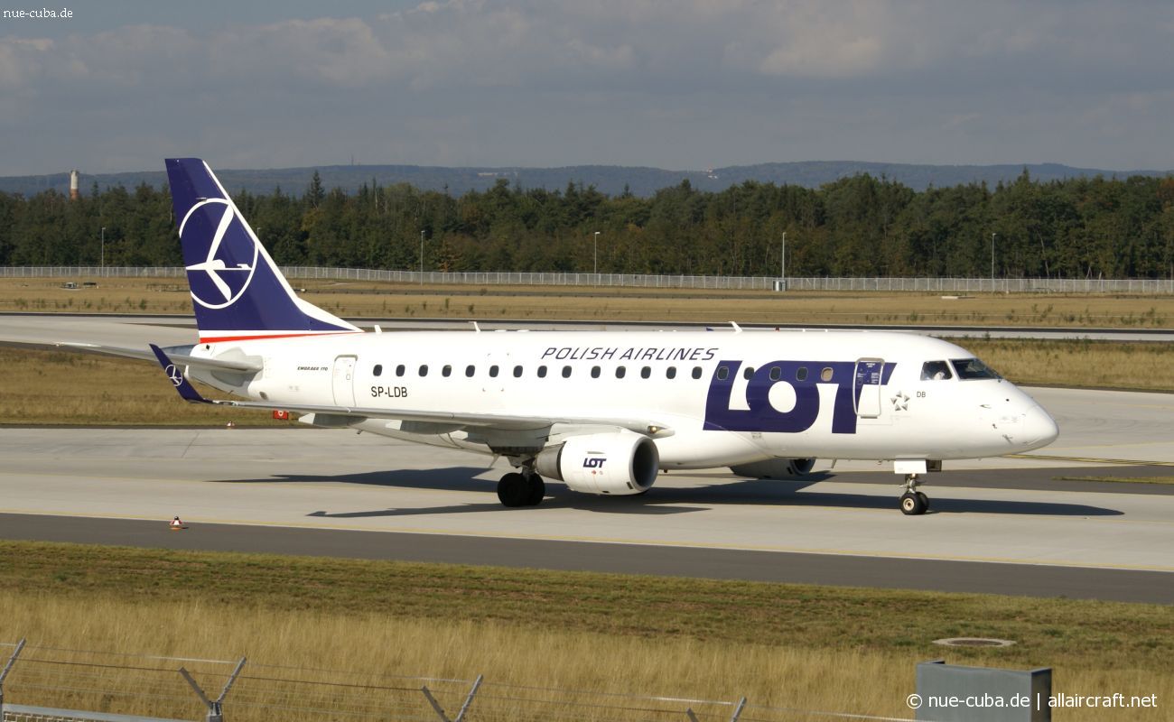 SP-LDB (17000024) Embraer 170-100STD