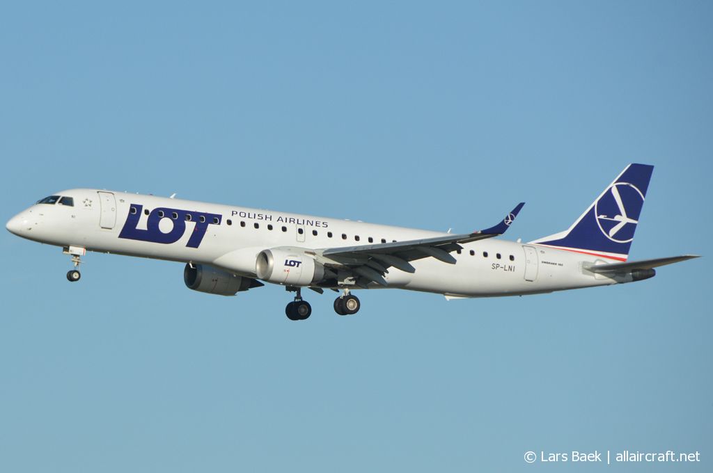 SP-LNI · Embraer 190-200IGW · (CPH / EKCH)
