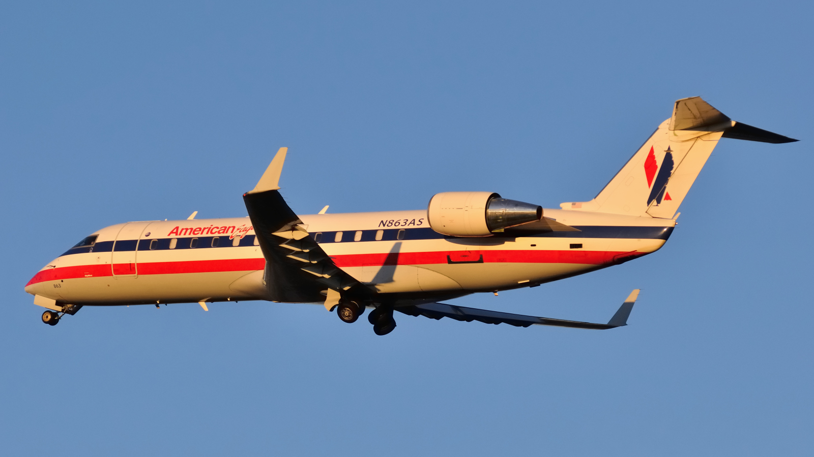 N863AS · Bombardier CRJ-200ER · (YUL / CYUL)