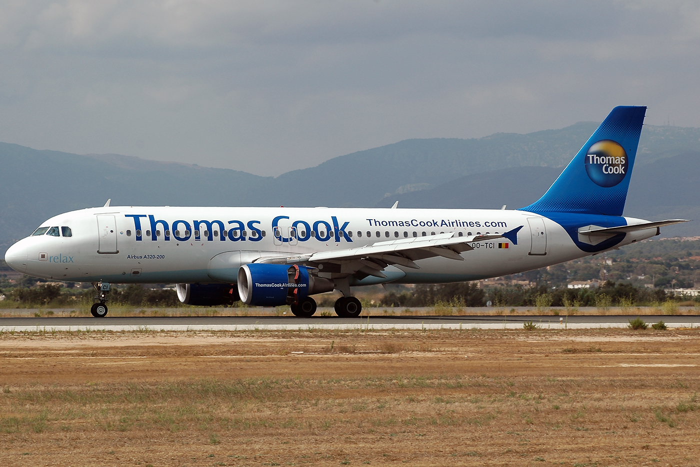 OO-TCI · Airbus A320-214 · (PMI / LEPA / LESJ)