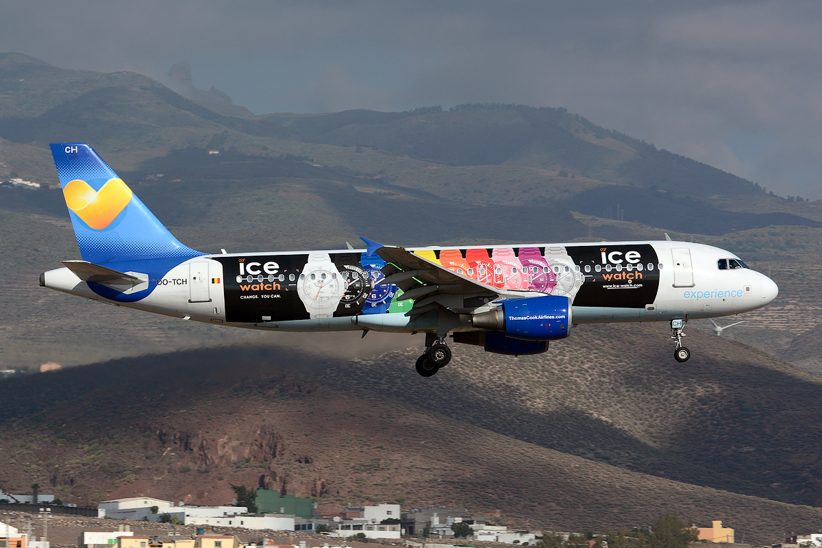 OO-TCH (cn 1929) Airbus A320-214