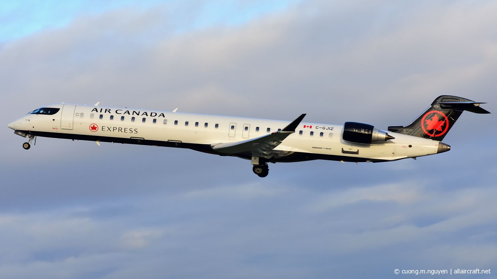 C-GJIZ · Bombardier CRJ-900LR · (YUL / CYUL)