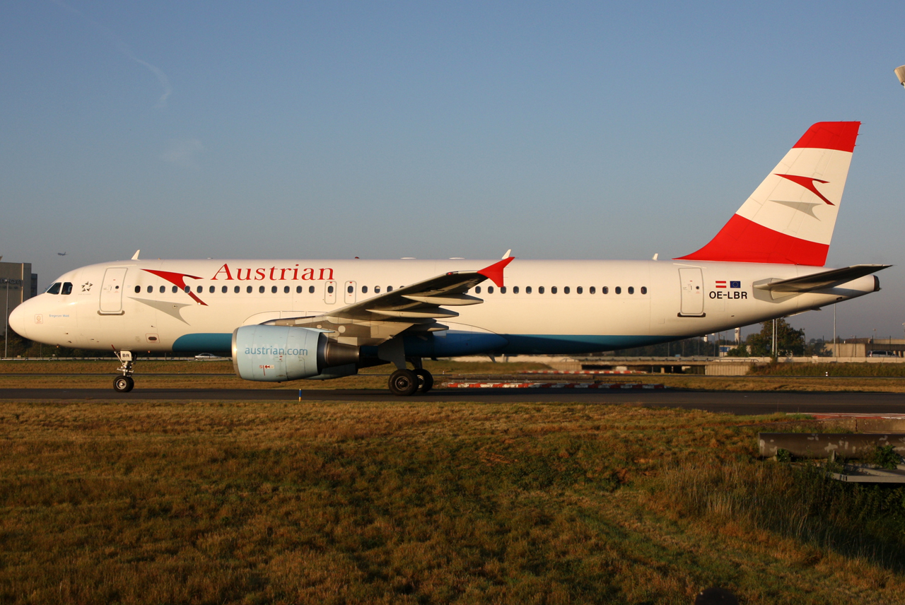 OE-LBR, (cn 1150), Airbus A320-214