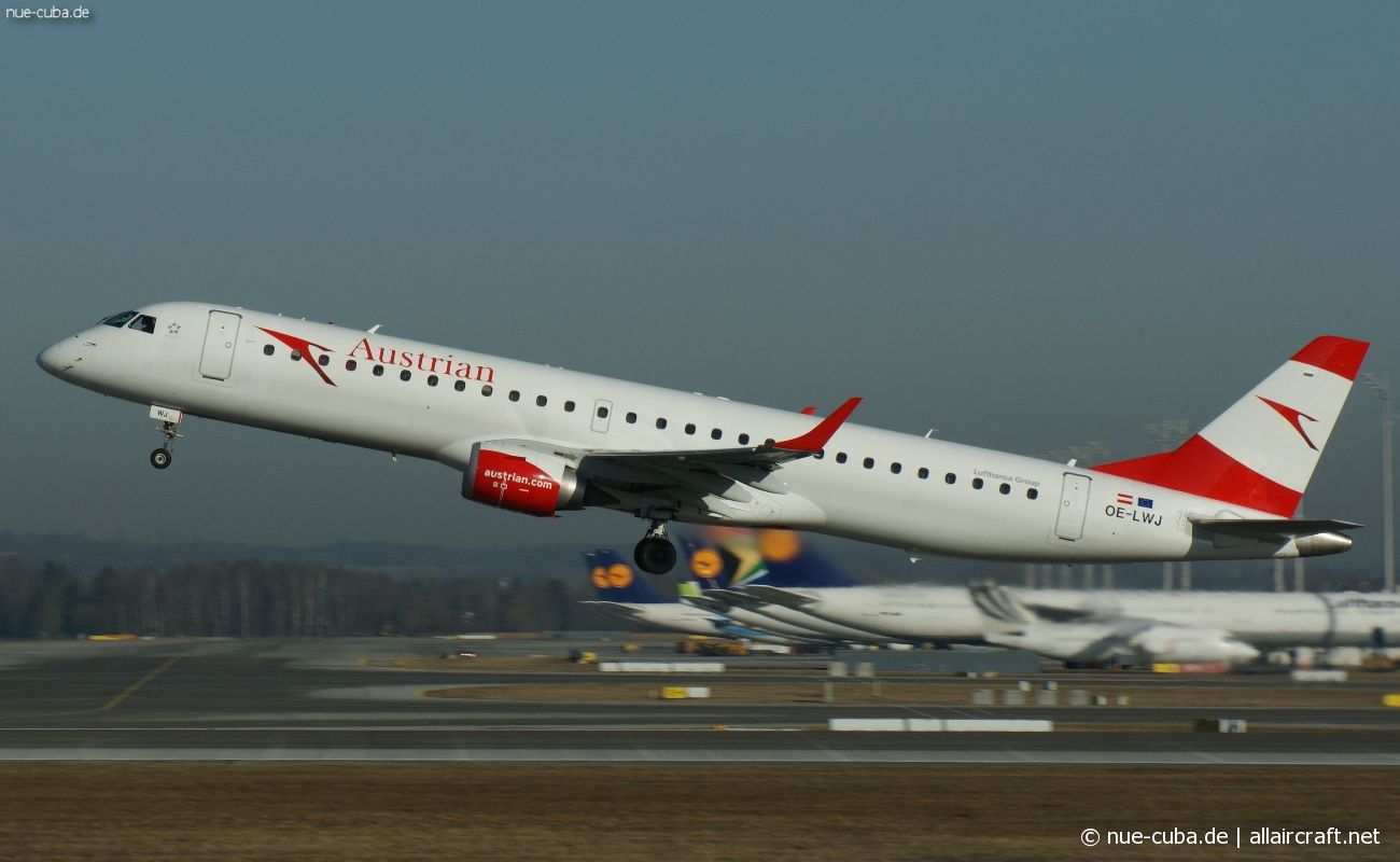 OE-LWJ (cn 19000507) Embraer 190-200LR