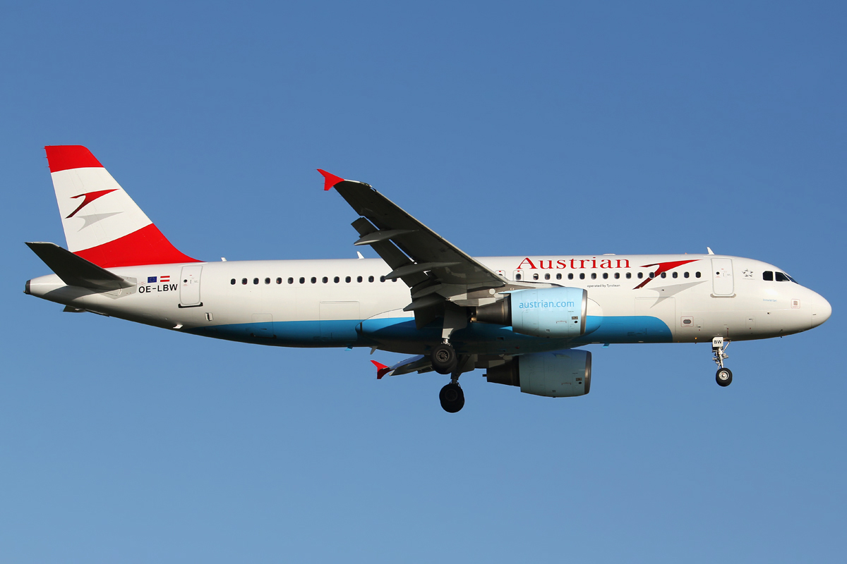 OE-LBW, (cn 1678), Airbus A320-214