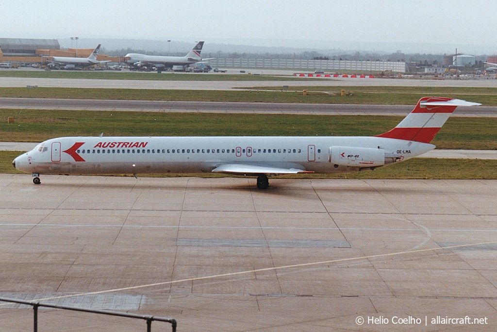 OE-LMA (49278) 1985 McDonnell Douglas MD-82