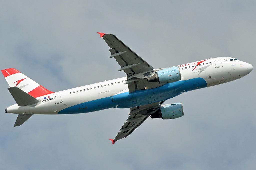 OE-LBN · Airbus A320-214 · (CPH / EKCH)