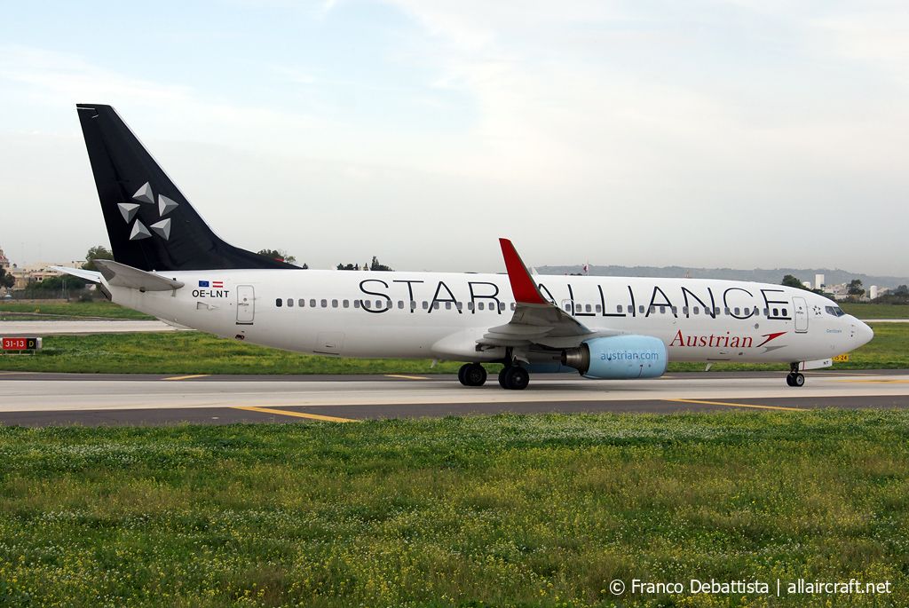 OE-LNT (33834) 2006 Boeing 737-8Z9(WL)
