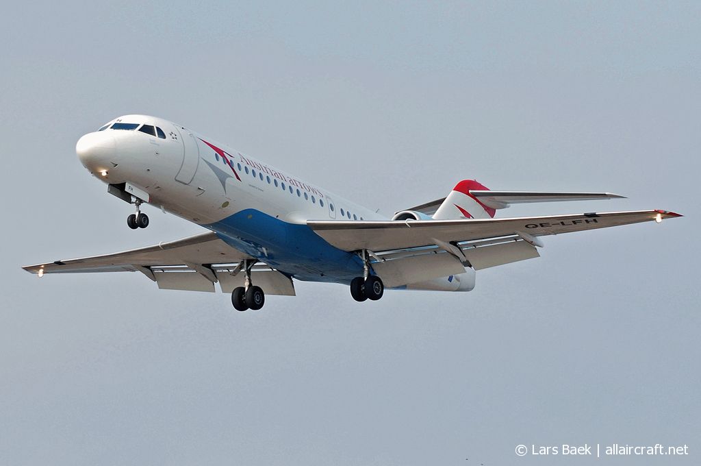 OE-LFH (cn 11554) Fokker 70