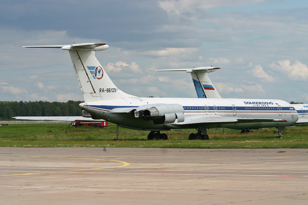 RA-86129 · Ilyushin Il-62M · (DME / UUDD)