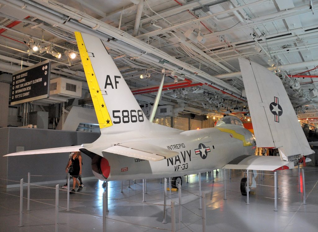135868 · North American FJ-3 Fury · -