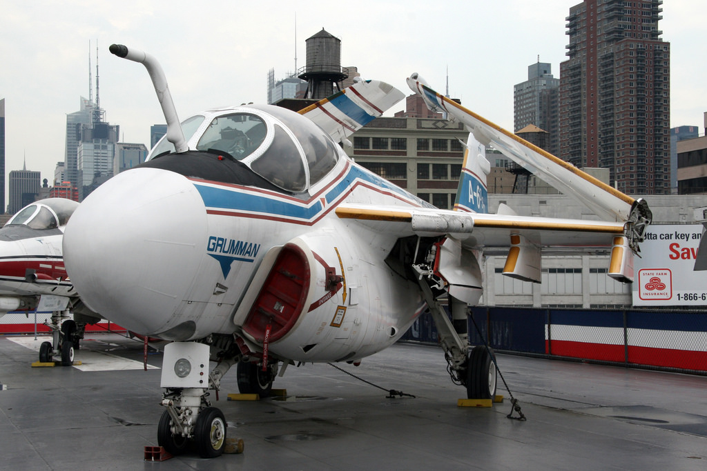 162185 (I-678) Grumman A-6F Intruder