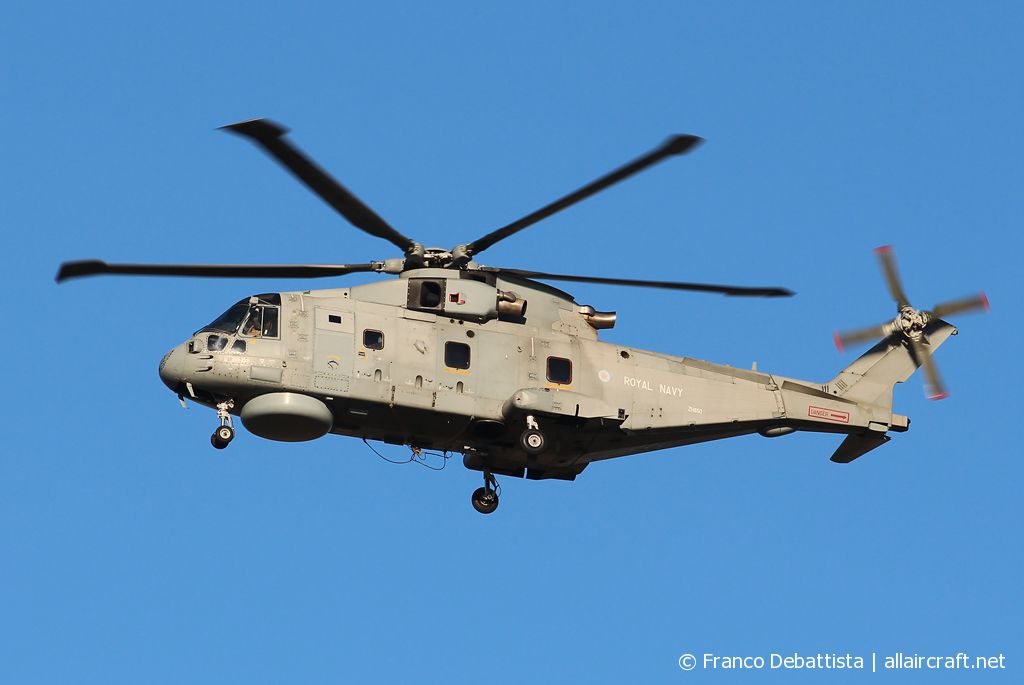 ZH850 / 16 2000 AgustaWestland EH-101 Merlin HM.1